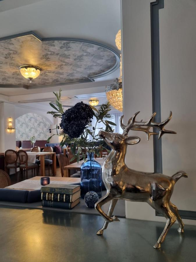 Mirabeau Alpine Hotel Zermatt Bagian luar foto